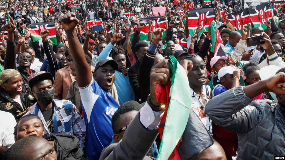 Hundreds gather for memorial concert after deadly Kenya protests-voanews